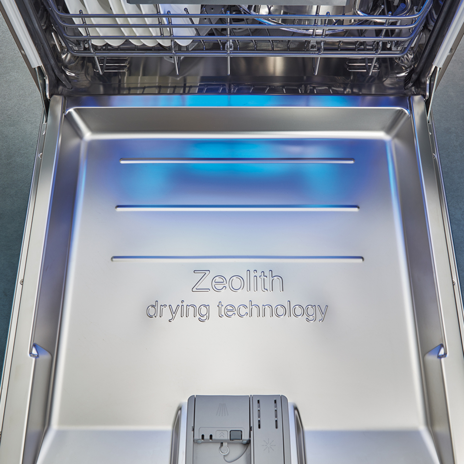 Zeolith Trocknen – Für glänzende Spülergebnisse bei LS Elektrotechnik GmbH & Co. KG in Mühlhausen