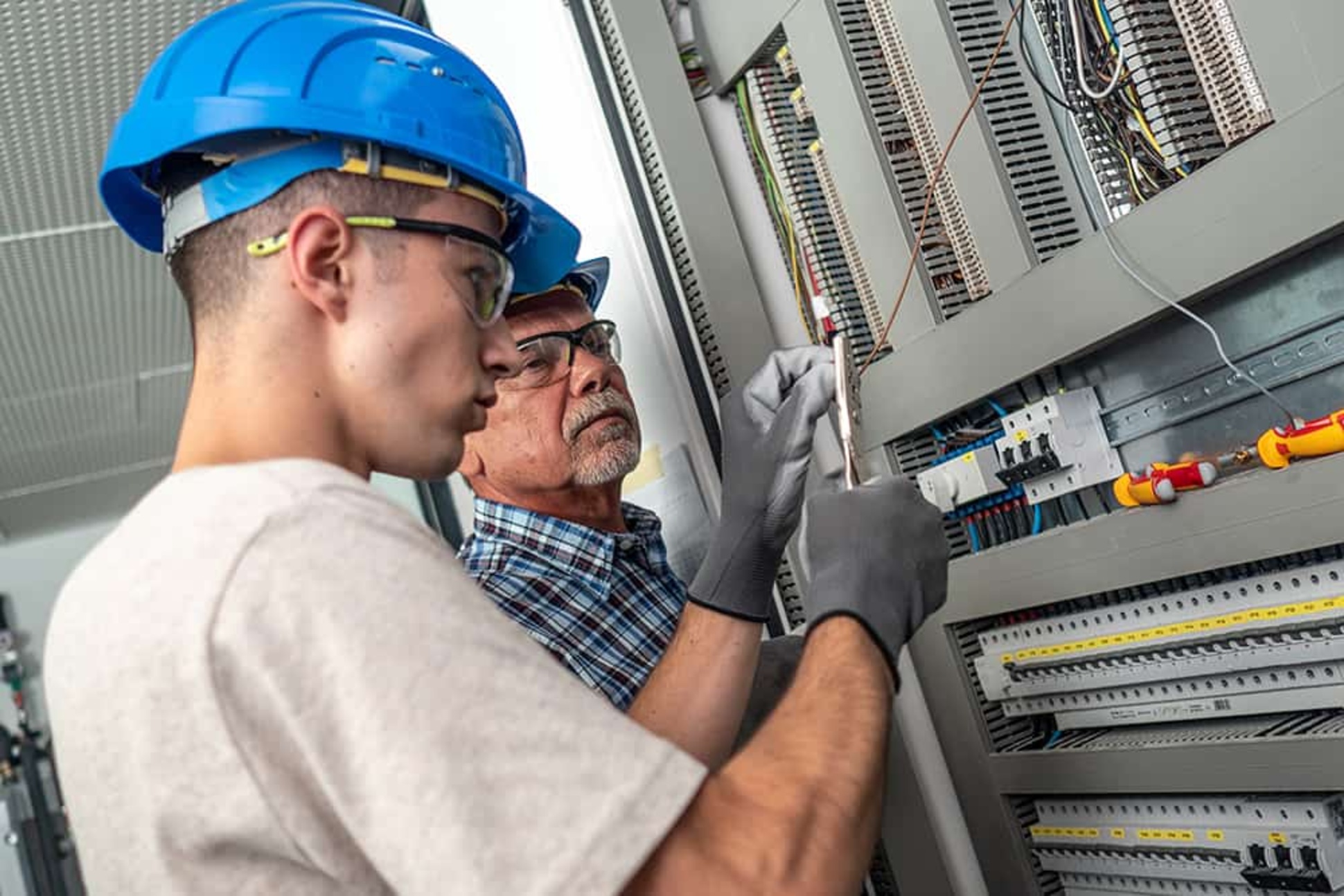 Ausbildung bei LS Elektrotechnik GmbH & Co. KG in Mühlhausen